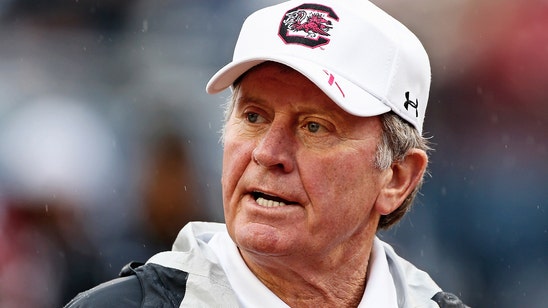 Spurrier as relaxed as ever at gathering of Heisman winners