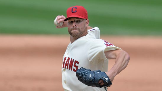 Twins narrowly avoid shutout, lose rubber match to Indians