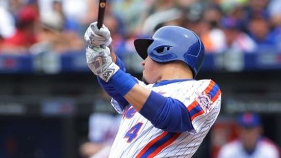 Mets infielder Wilmer Flores dealing with wrist injury