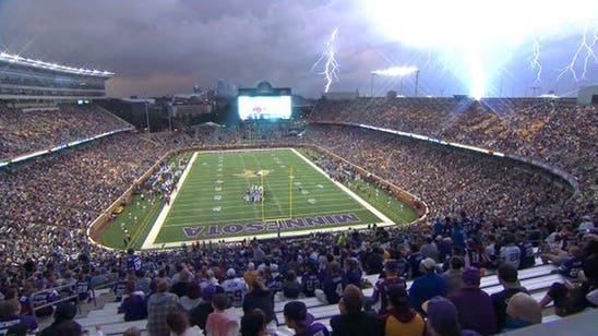 Lightning, severe weather temporarily stop Vikings-Raiders preseason game