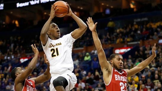 Shockers overpower Bradley for 82-56 victory, advance to semis