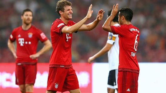 Douglas makes Bayern debut but Muller steals show vs. Valencia