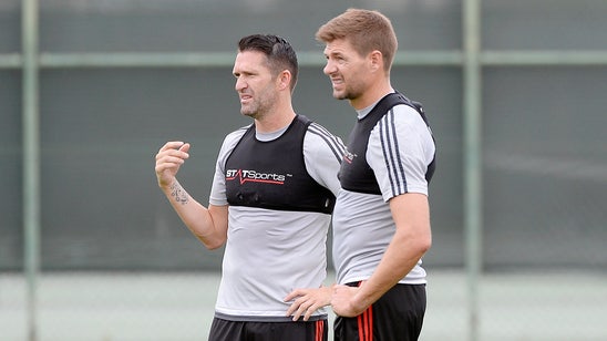 Steven Gerrard and Robbie Keane prank Giovani dos Santos