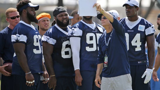Cowboys exec admits lack of pass rush 'sticks out like a sore thumb'