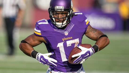 Vikings sign WR Wright to four-year extension