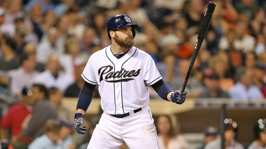Padres host Brewers in final home game of 2015