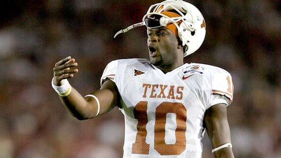 Video: Vince Young will wear Cal uniform on TV if Bears beat Texas