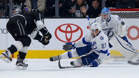 Lightning come up empty on power play in loss to Kings