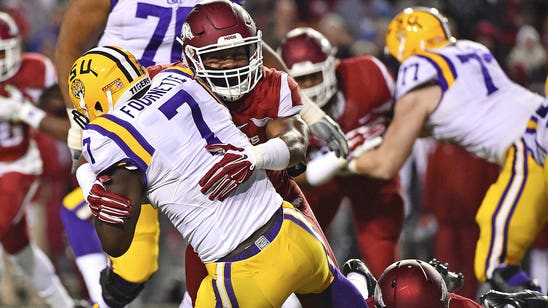 Freshman RB Guice playing his way into rotation at LSU (VIDEO)