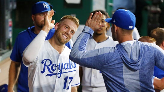 Royals' Dozier advances to final round of All-Star voting