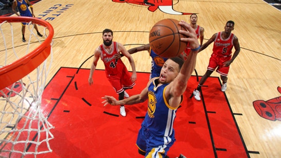 Curry scores 25 as Warriors breeze past Bulls 125-94