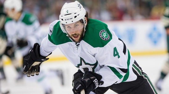 Panthers sign defenseman Jason Demers to 5-year deal