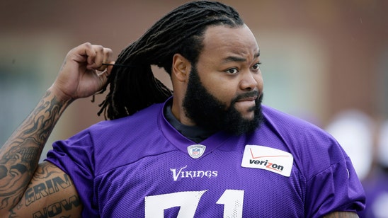Vikings RT Loadholt likely has torn Achilles tendon