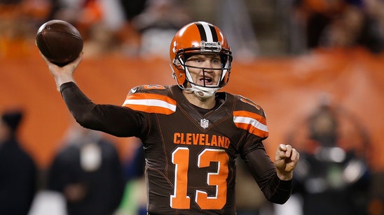 Browns QB Josh McCown to be placed on IR with fractured collarbone