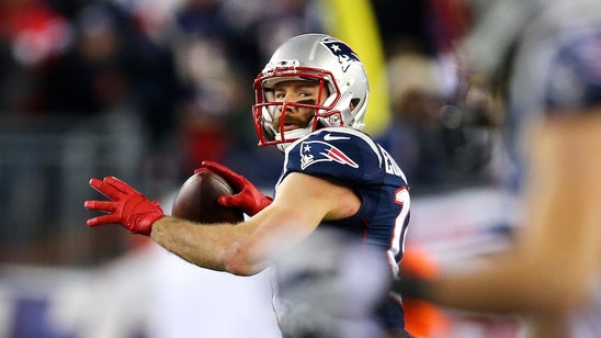 Report: Patriots 'extensively' preparing Julian Edelman as backup QB against Texans