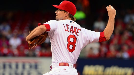 Leake takes the hill as Cardinals seek a split with Royals