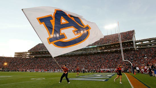 Auburn lands commitment from nation's No. 1 WR prospect