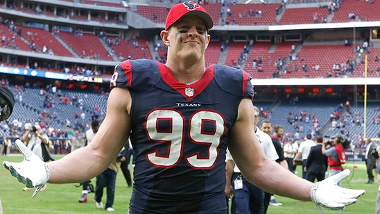 J.J. Watt dressed in ridiculous Penn State get-up after losing bet to Devon Still