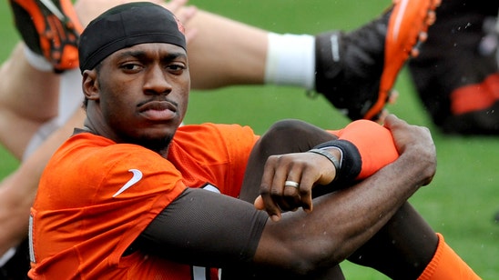 Browns will look into claim that RG3 and his girlfriend had money stolen