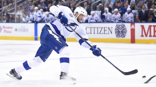 Lightning to be without star defenseman Victor Hedman for 3-6 weeks