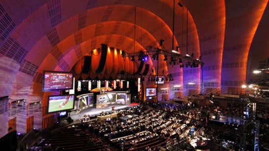 LA, Chicago, New York on short list to host 2015 NFL Draft