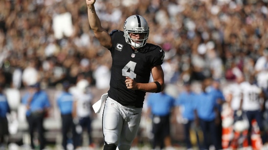 Oakland Raiders: 5 Reasons Derek Carr Should Win MVP
