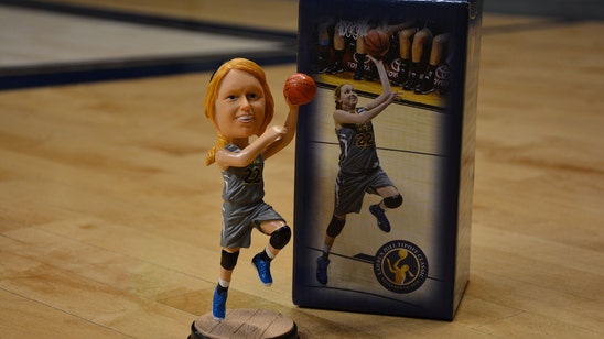 Lauren Hill bobblehead planned for giveaway at tipoff classic