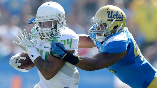 UCLA linebacker Kenny Young ejected for targeting vs. BYU