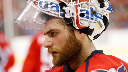 Capitals' red-hot Holtby finds flaw: 'My rebound control wasn't very good'
