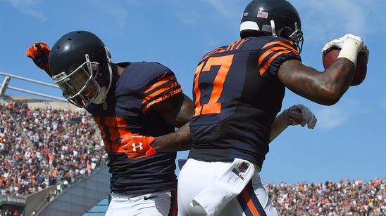 Alshon Jeffery works out with Brandon Marshall over Cutler, Bears teammates