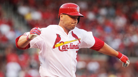 Cardinals place Holliday on DL with right quadriceps strain