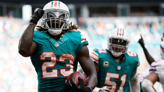 Jay Ajayi tops 200 yards again, Dolphins rally to beat Bills