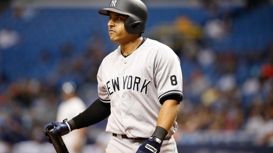 Yankees Outright Infielder Donovan Solano Off 40-Man Roster