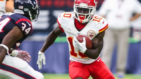 Fantasy Football: Pick Up Tyreek Hill In Dynasty Football Leagues