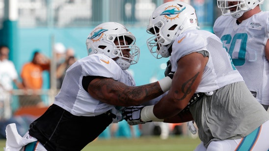 Left hip injury could keep Mike Pouncey out of Dolphins opener