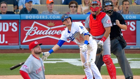 Holmberg struggles, Reds fall to Dodgers 8-3