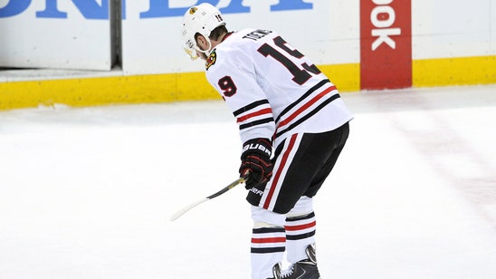 Toews keeping level head in face of Blackhawks' scoring woes