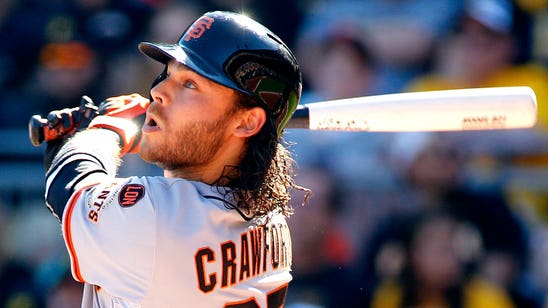 Brandon Crawford leaves Giants game with injury