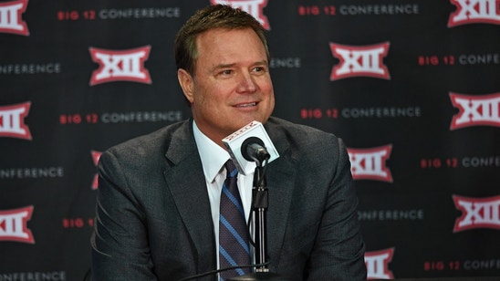 Kansas Basketball: Wing Troy Brown Commits to Oregon