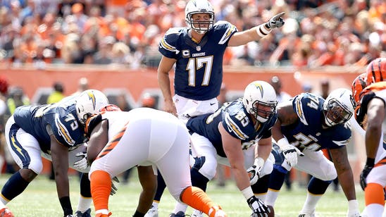 Dan Fouts was on the call as Philip Rivers beat his Chargers record