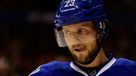 Vancouver Canucks D Alex Edler to Undergo Surgery, Out 4-6 Weeks