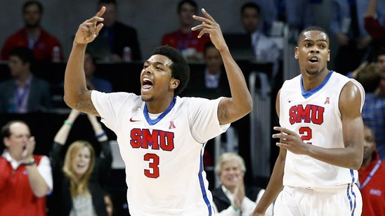 SMU's Sterling Brown ejected for leaving the bench during scuffle