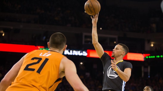 Steph Curry scores 35, Warriors push home win streak to 48