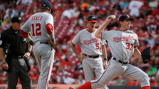Stephen Strasburg limps off the field as Reds top Nationals
