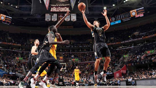 Bucks rookie Brogdon shines in 102-95 loss to Cavaliers