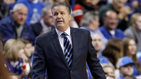 Kentucky rebounds from UCLA loss by blowing out Eastern Ky.