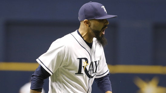 Reliever Sergio Romo returns to Rays on 1-year, $2.5 million deal