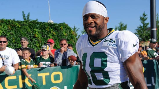Receiver Randall Cobb returns to practice for Packers