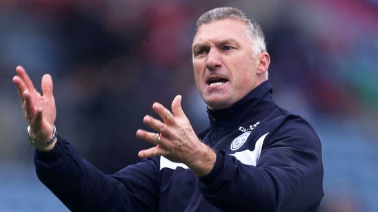 Leicester City sack Nigel Pearson despite keeping Foxes in Premier League