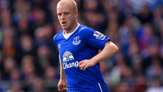 Steven Naismith completes transfer to Norwich from Everton
